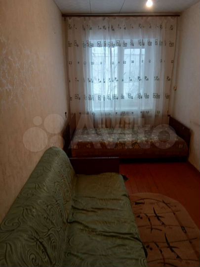 Комната 12 м² в 5-к., 2/3 эт.