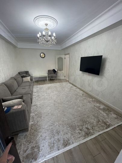 2-к. квартира, 69 м², 3/12 эт.