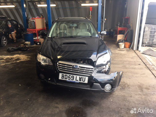 Разбор на запчасти Subaru Legacy Outback (B13) 200