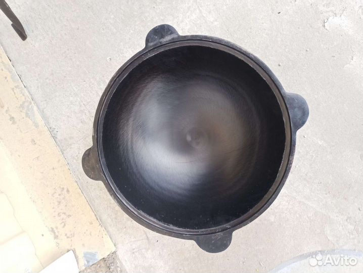 Казан чугунный узбекский