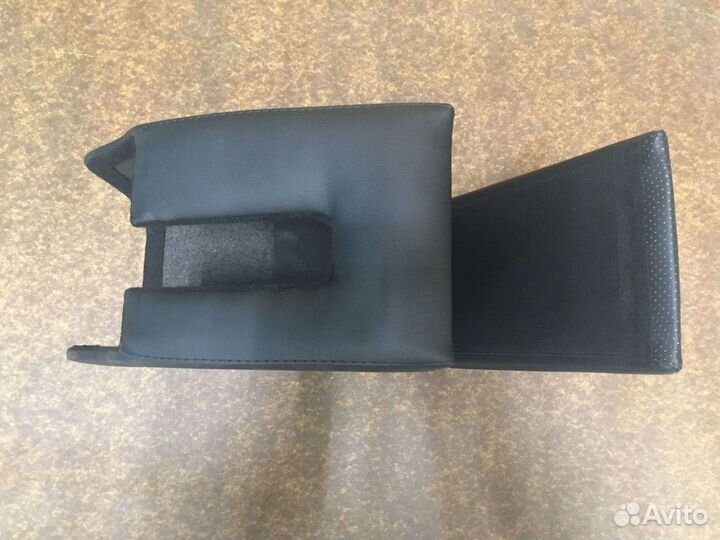 Подлокотник для LADA Vesta