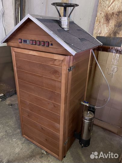 Коптильня холодного и горячего копчения