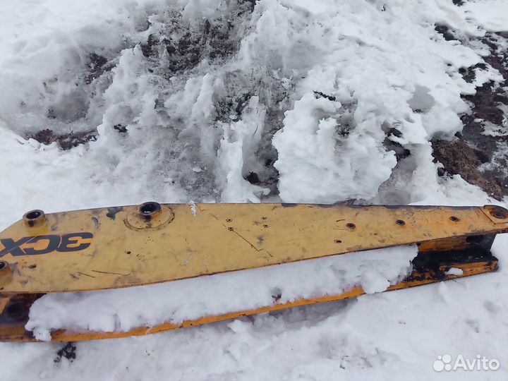 Стрела экскаватора JCB 3 CX