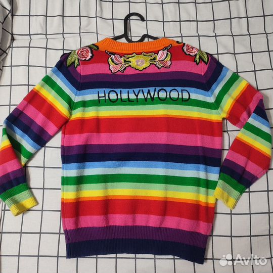 Свитер BTS DNA