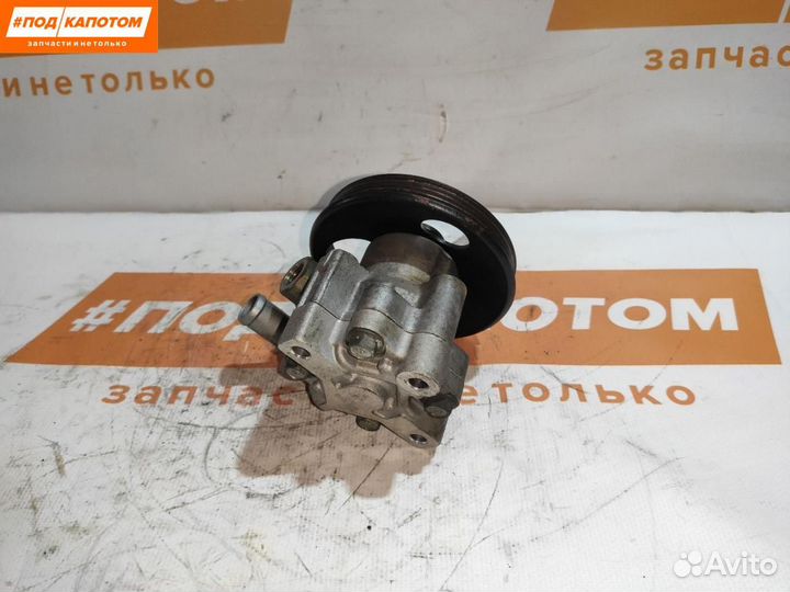 Насос гидроусилителя руля Chevrolet Cruze 96837813