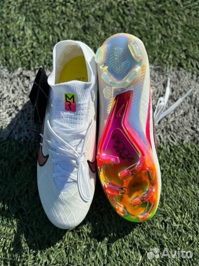 Бутсы Nike Mercurial white