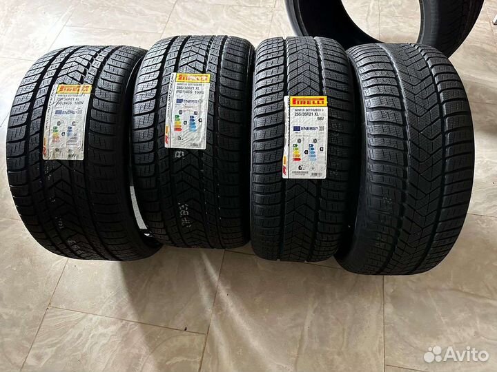Pirelli Winter Sottozero 3 255/35 R21 и 285/30 R21