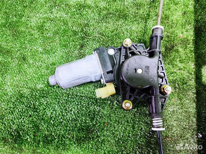 Стеклоподъемник задний левый KIA RIO 2 (JB) 2006