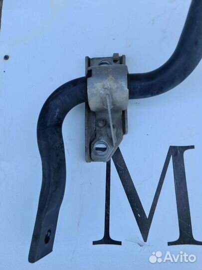 Передний стабилизатор Mercedes W205/W213