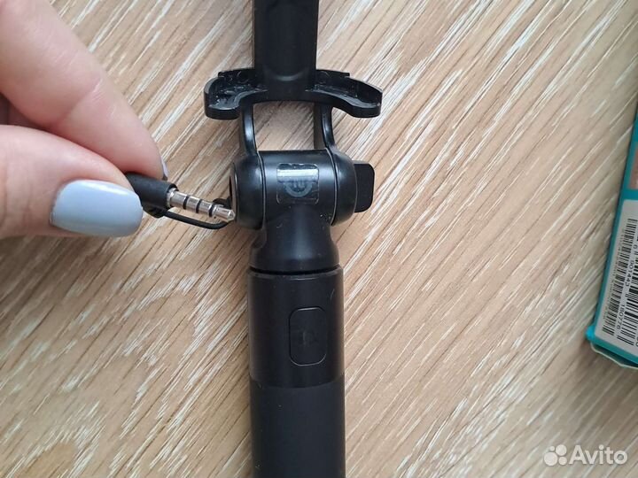 Монопод для селфи Huawei Honor, проводной