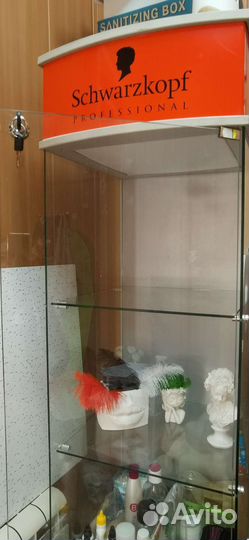 Стеклянная витрина бу