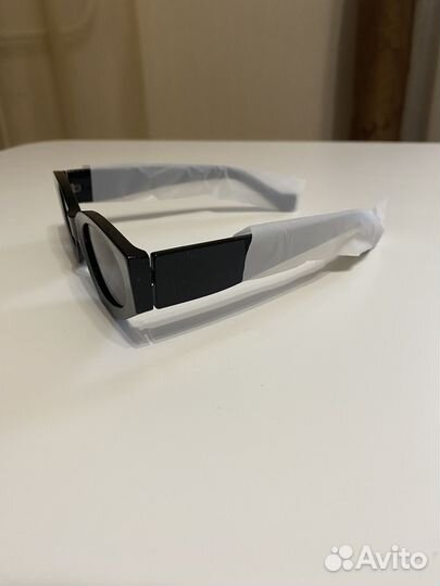 Солнцезащитные очки женские