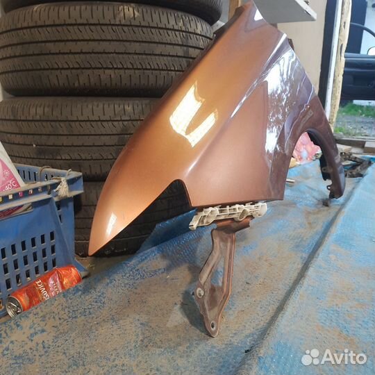 Крыло оутлендер 3