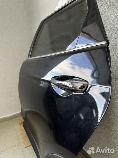 Задняя левая дверь Hyundai Grand santa fe 3