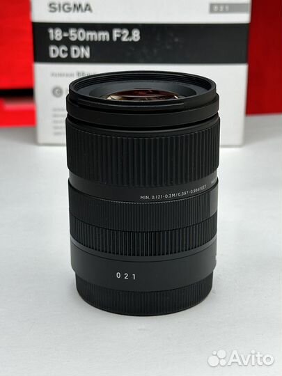 Sigma 18-50mm f/2.8 DC DN (Sony E)