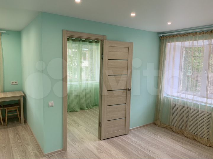 2-к. квартира, 33 м², 2/5 эт.