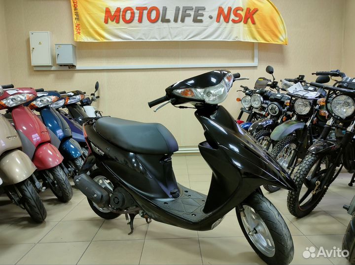 Cкутер Suzuki Address V50 из Японии