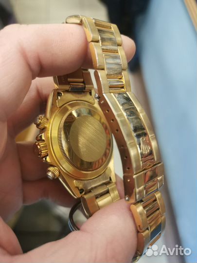 Часы наручные женские