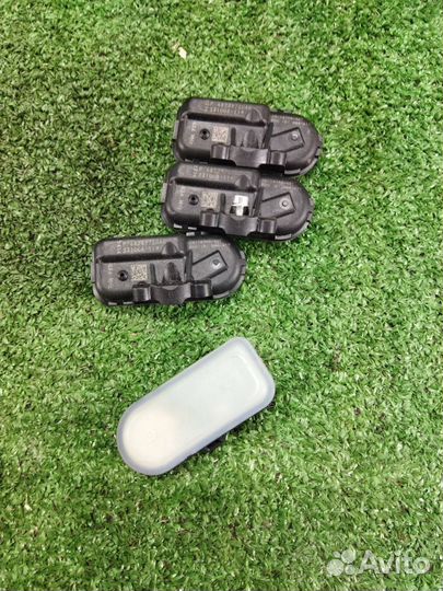 Датчик давления в шине Jeep Cherokee KL 231008-119