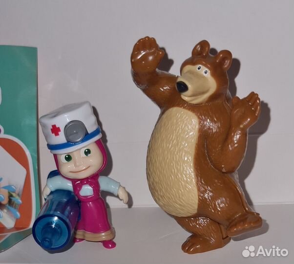 Киндер сюрприз макси Маша и Медведь 2024/2025