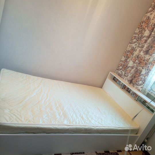 Кровать с матрасом бу