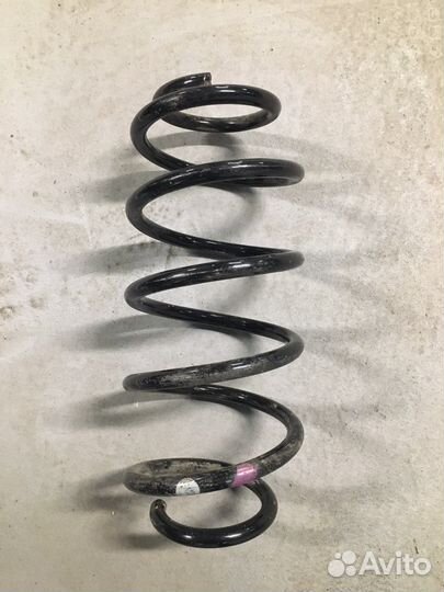 Пружина передняя Вольво xc60