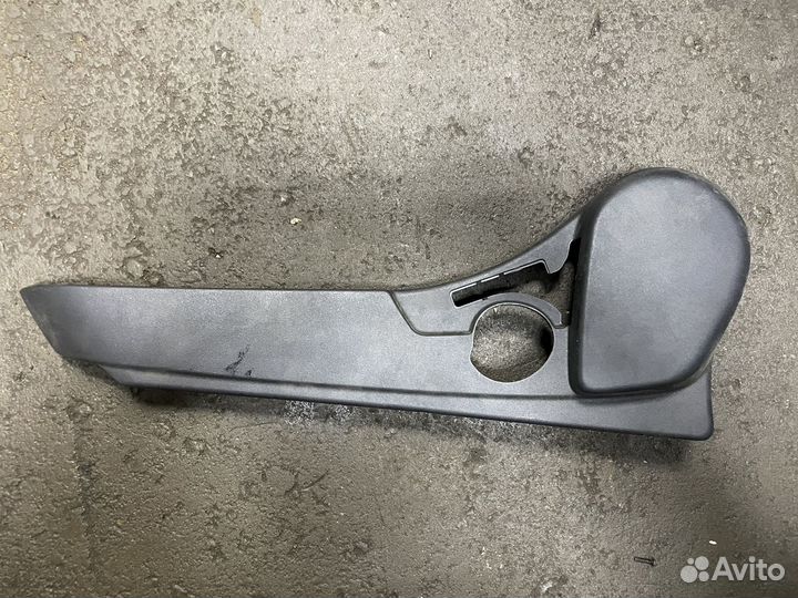 Чехол защитный переднего сиденья Mitsubishi