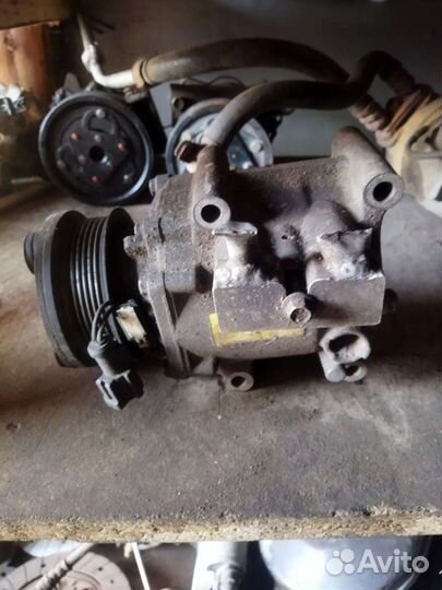 Компрессор кондиционера Fusion Fiesta