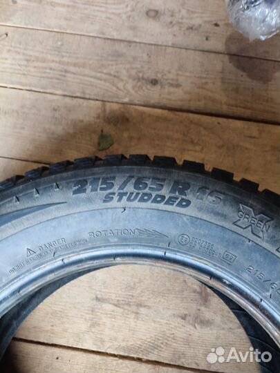 Michelin X-Ice North 215/65 R16