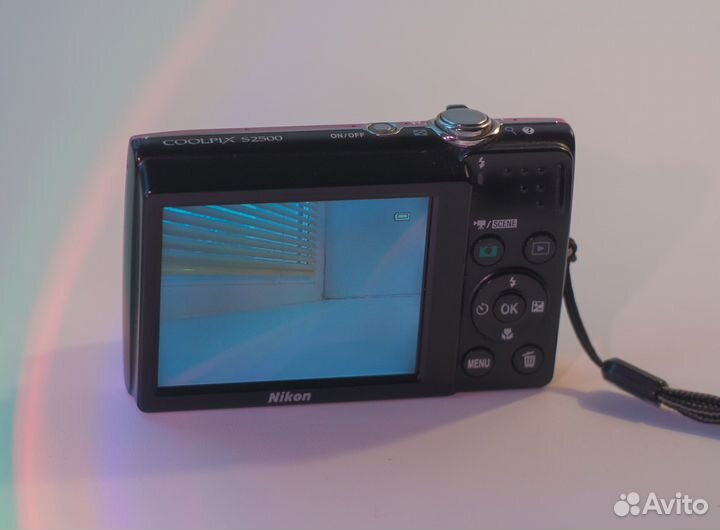 NIkon coolpix s2500