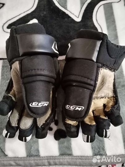 Ремонт хоккейных перчаток