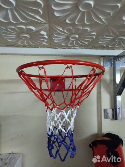 Баскетбольное кольцо