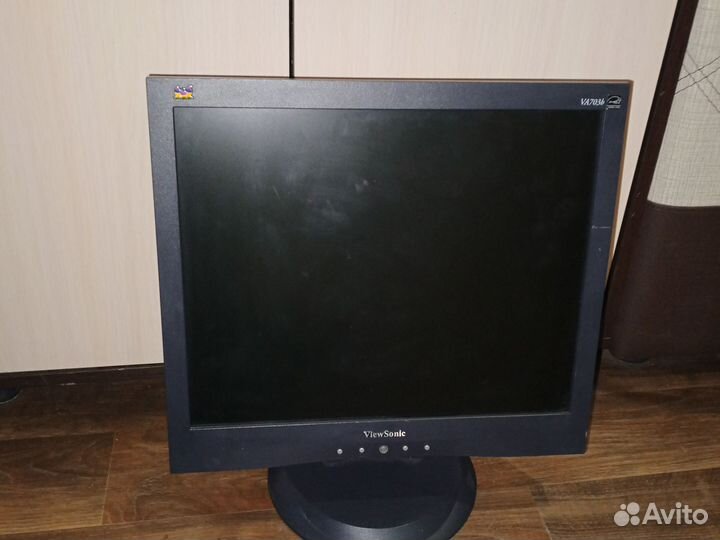 Монитор Viewsonic