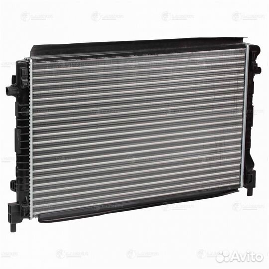 Радиатор охлаждения Фольксваген Гольф VII 12