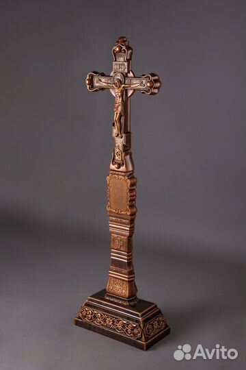 Крест могильный