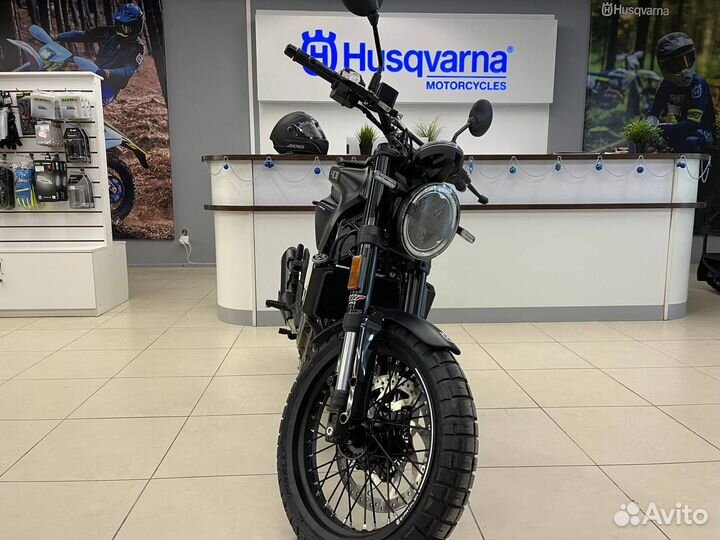 Husqvarna Svartpilen 401