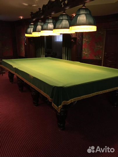 Бильярдный стол