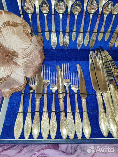 Набор столовых приборов мельхиор