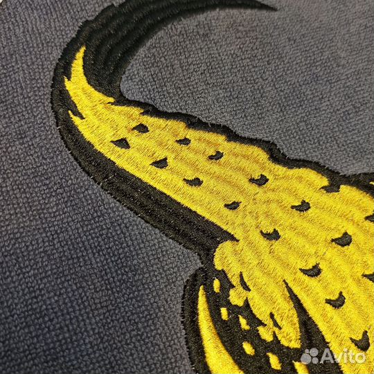 Халат мужской с вышивкой на спине