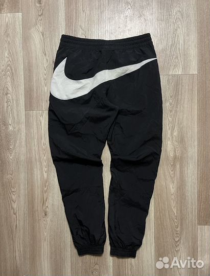 Спортивные штаны nike big swoosh