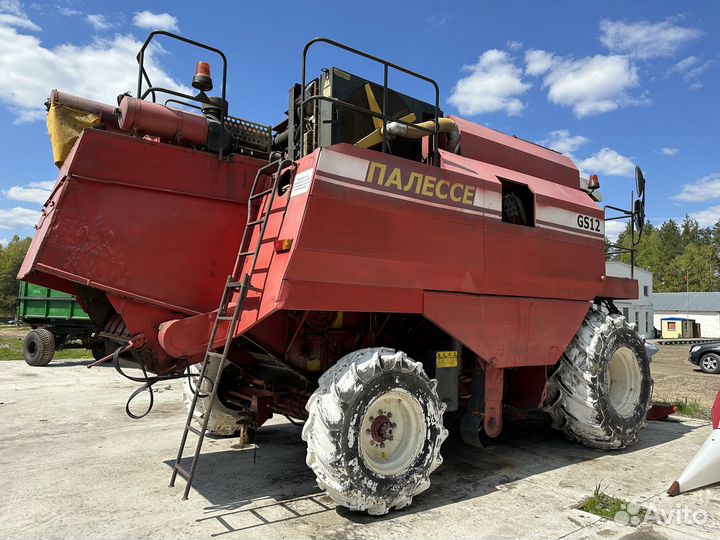 Комбайн Гомсельмаш КЗС-1218 (Палессе GS12), 2011