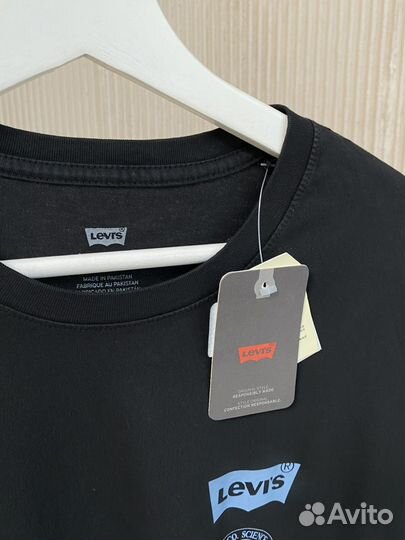 Лонгслив Levis оригинал