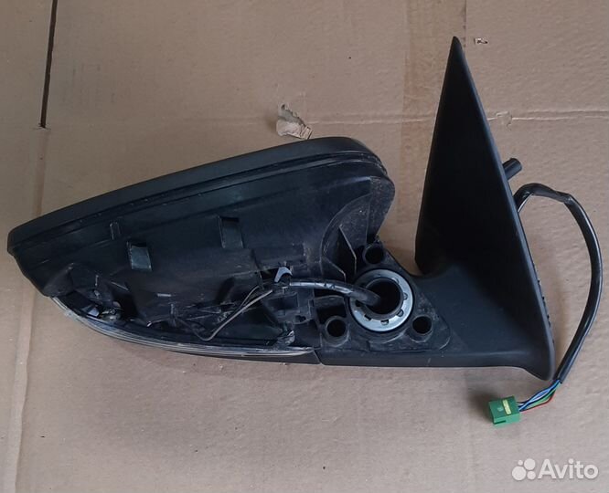 Зеркало правое LADA Granta