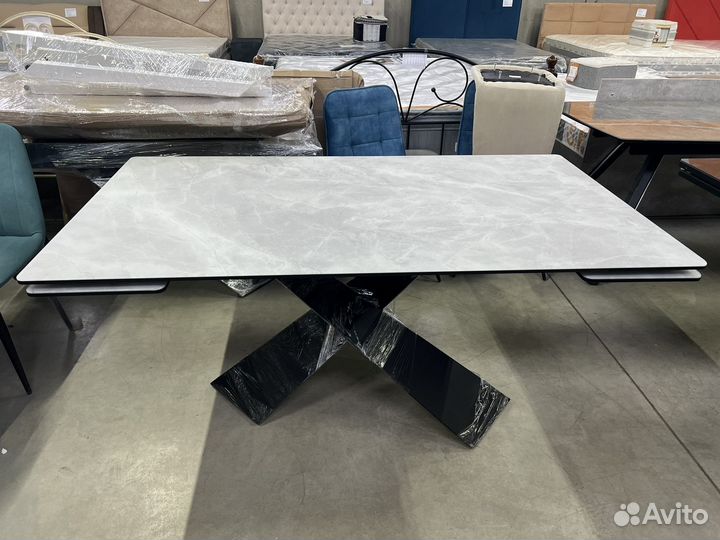 Стол кухонный стекло матовое Хортон