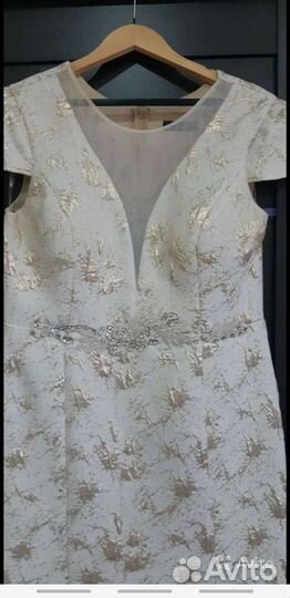 Вечернее платье