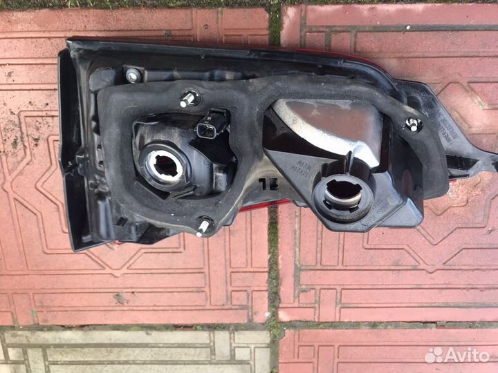 Фонарь внутренний Nissan Qashqai j11