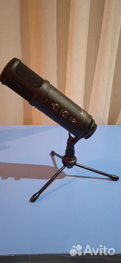 Студийный микрофон Dexp U700