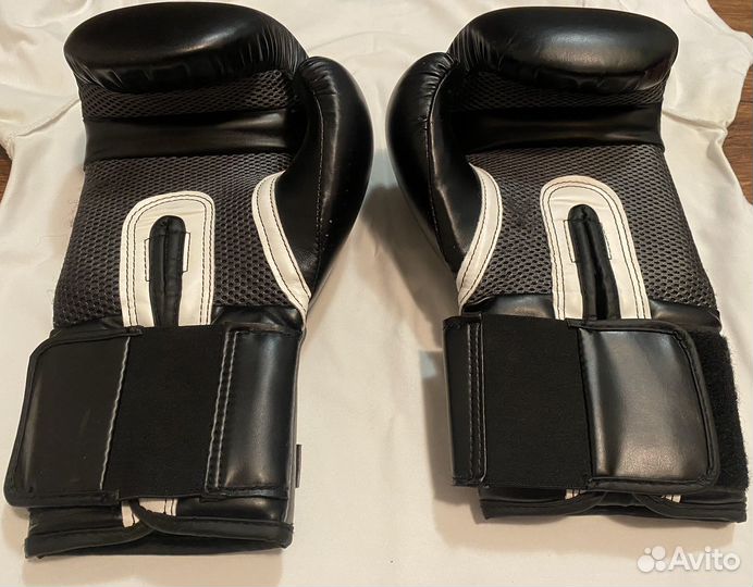 Боксерские перчатки Everlast PU Pro Style