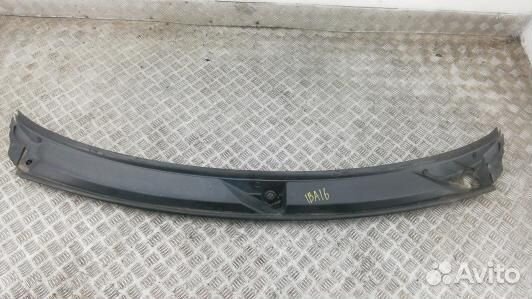 Накладка декоративная (жабо, дождевик) land rover