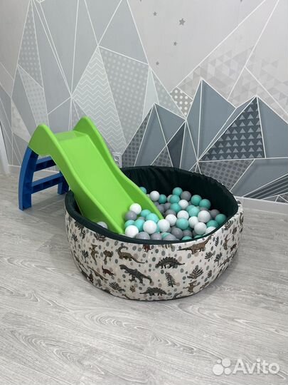 Бассейн с шариками